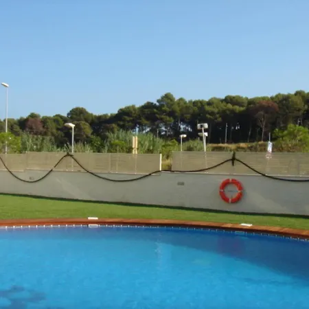 Comfortable Quiet Apartment On Second Floor Apartment
